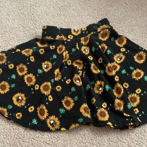 Junior Sunflower skull skirt